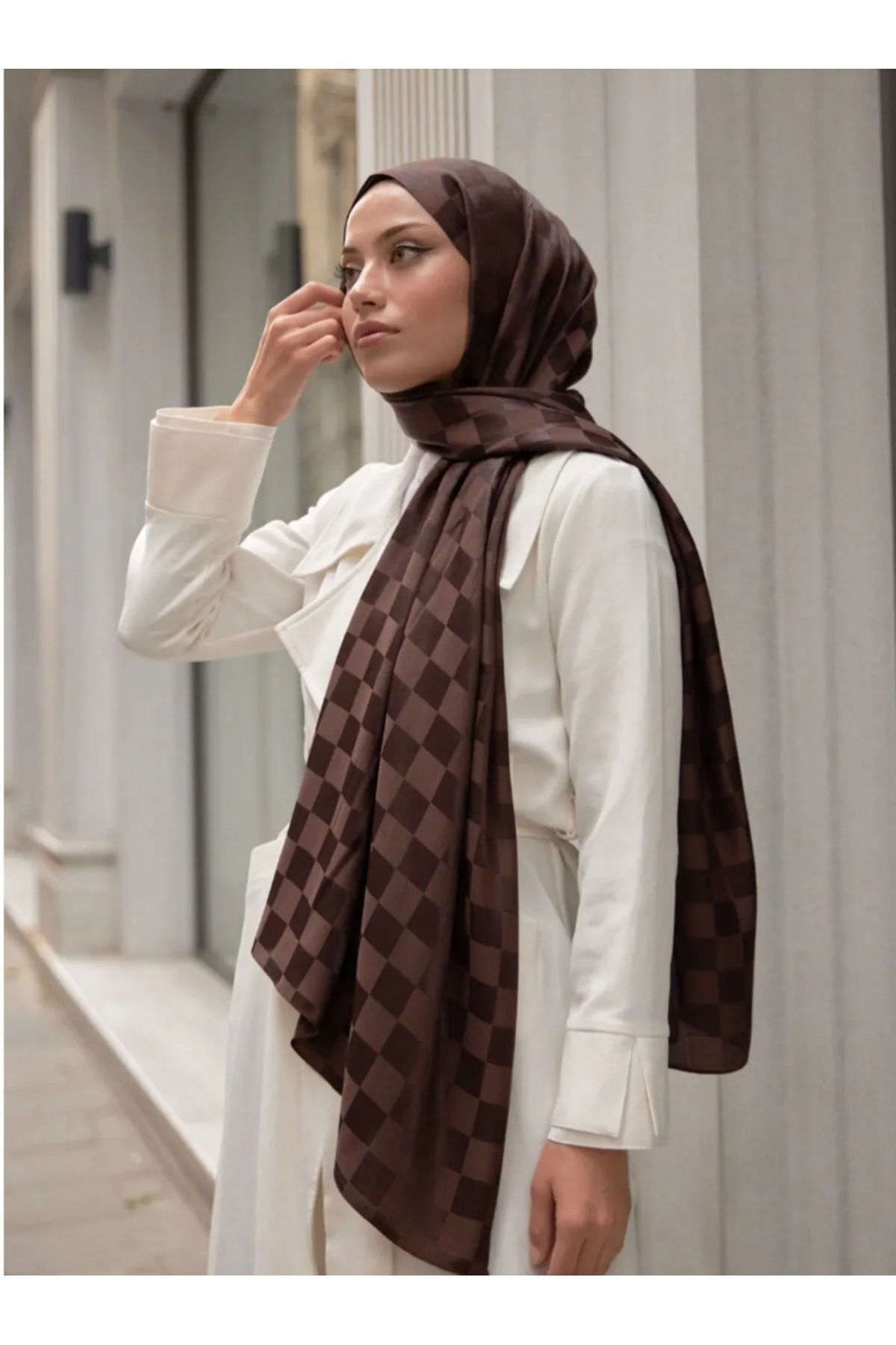 Dama Desenli Pamuklu Jakar Şal 75x180cm Jakarlı Şal