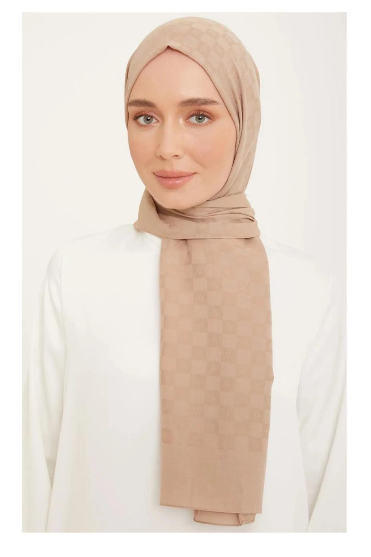 Armine Trend P.Monogram A Model Pamuklu Şal Kadın Tesettür Hijab