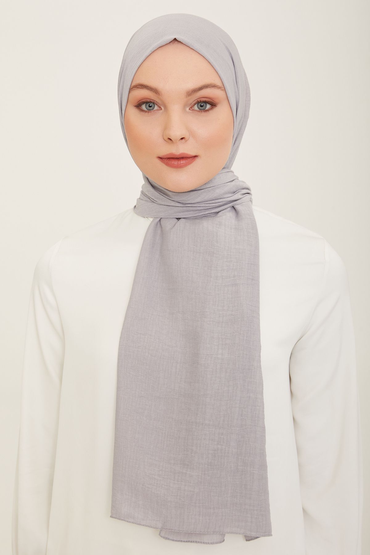 Armine Trend Woody Düz Pamuklu Şal Kadın Tesettür Hijab GÜMÜŞ