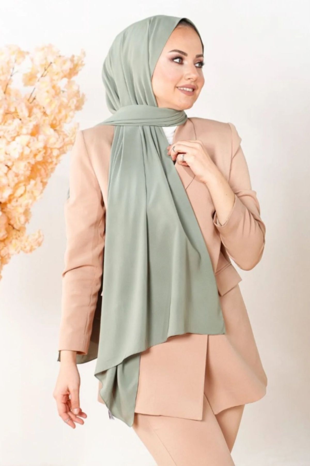 Tesettür Hijab Medine İpeği Şal Küf Yeşili