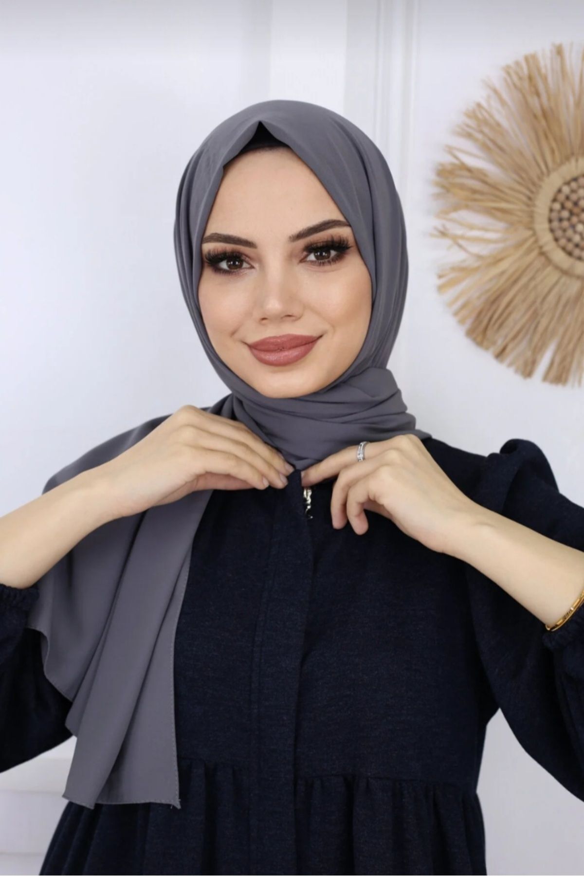 Tesettür Hijab Medine İpeği Şal Antrasit