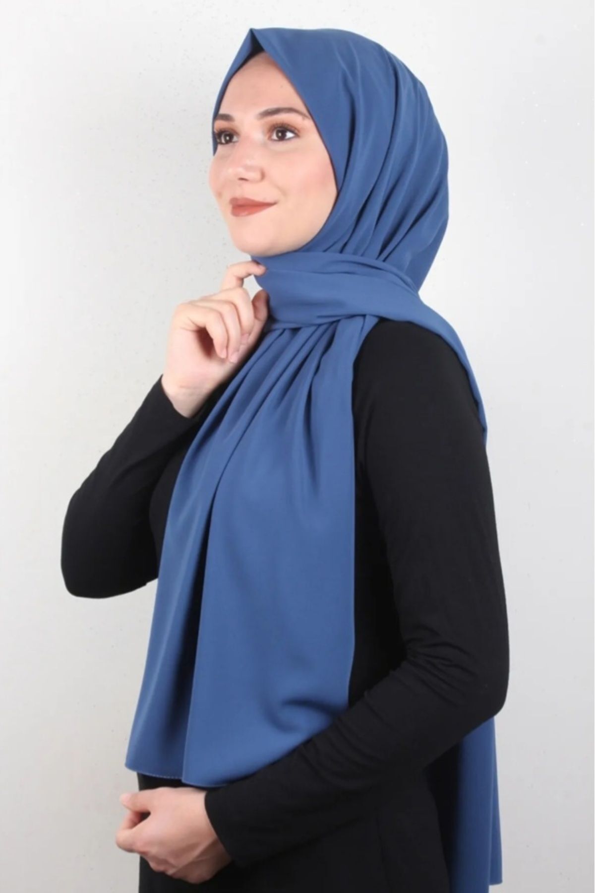 Tesettür Hijab Medine İpeği Şal İndigo