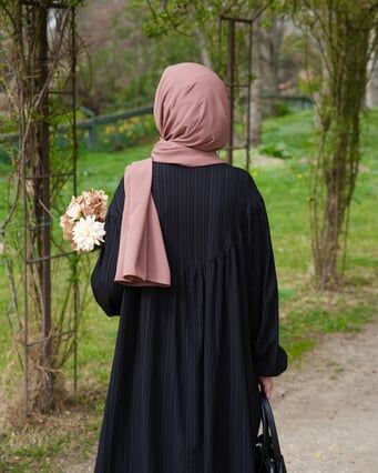 Tesettür Hijab Medine Ipeği Şal*rose