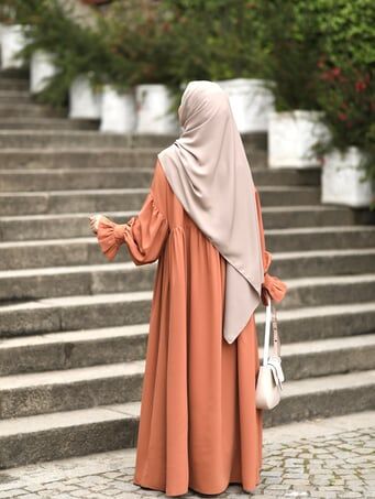 Tesettür Hijab Medine Ipeği Şal*krem