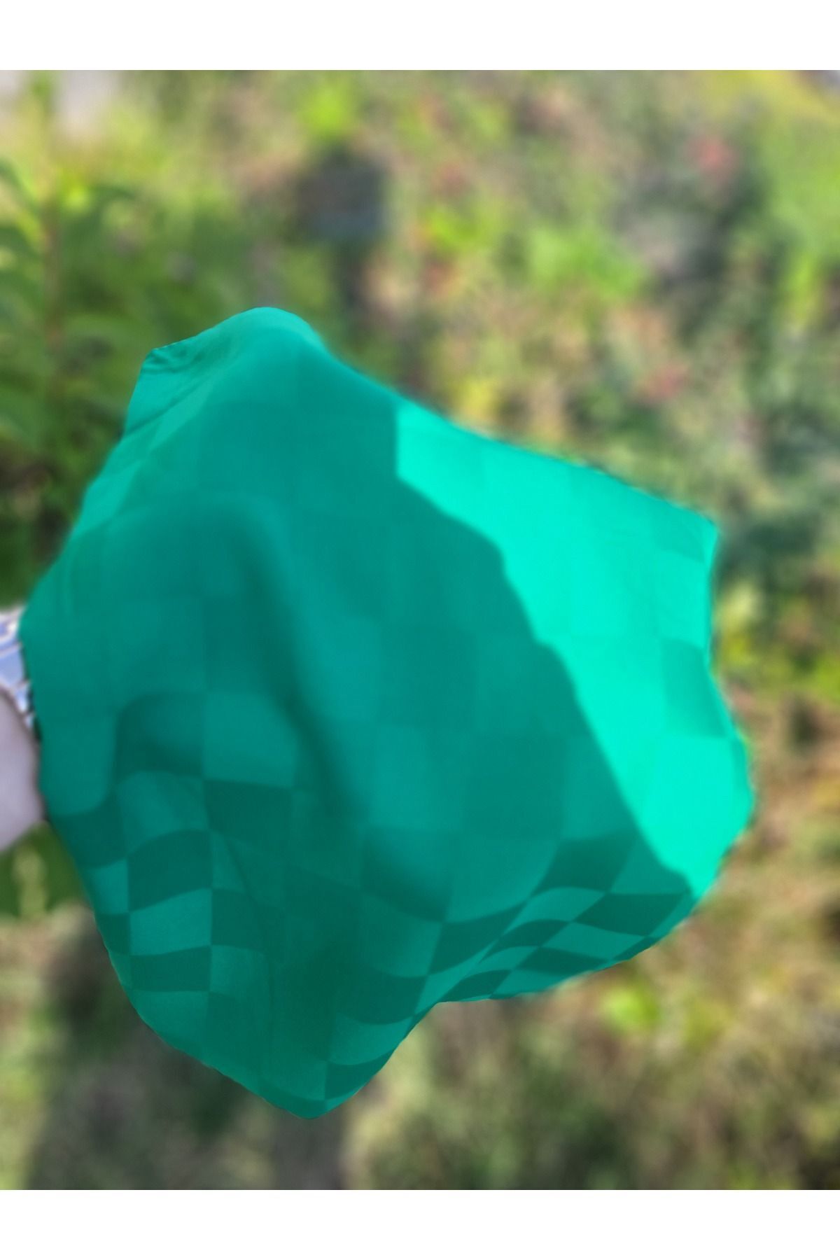 Kadın Tesettür Ipeksi Pamuk Jakar Dama Desen Şal*k.benetton