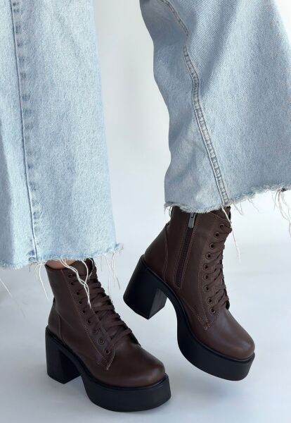 Tsan Kahverengi Cilt Bağcıklı Topuklu Bot