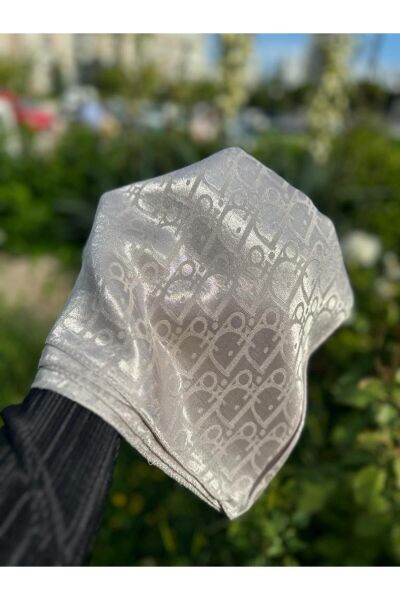 Kadın Tesettür Ipeksi Parlak Jakar D Desen Şal*krem