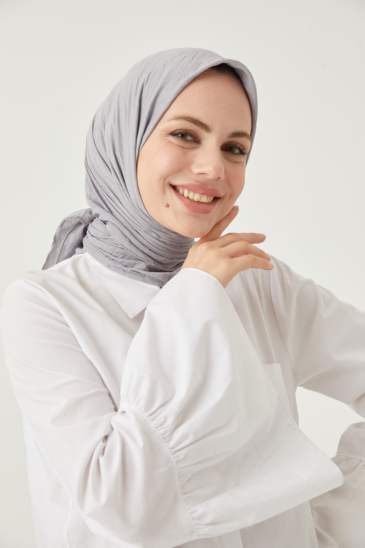 Kadın Tesettür Bambu Kraş Eşarp*gümüş