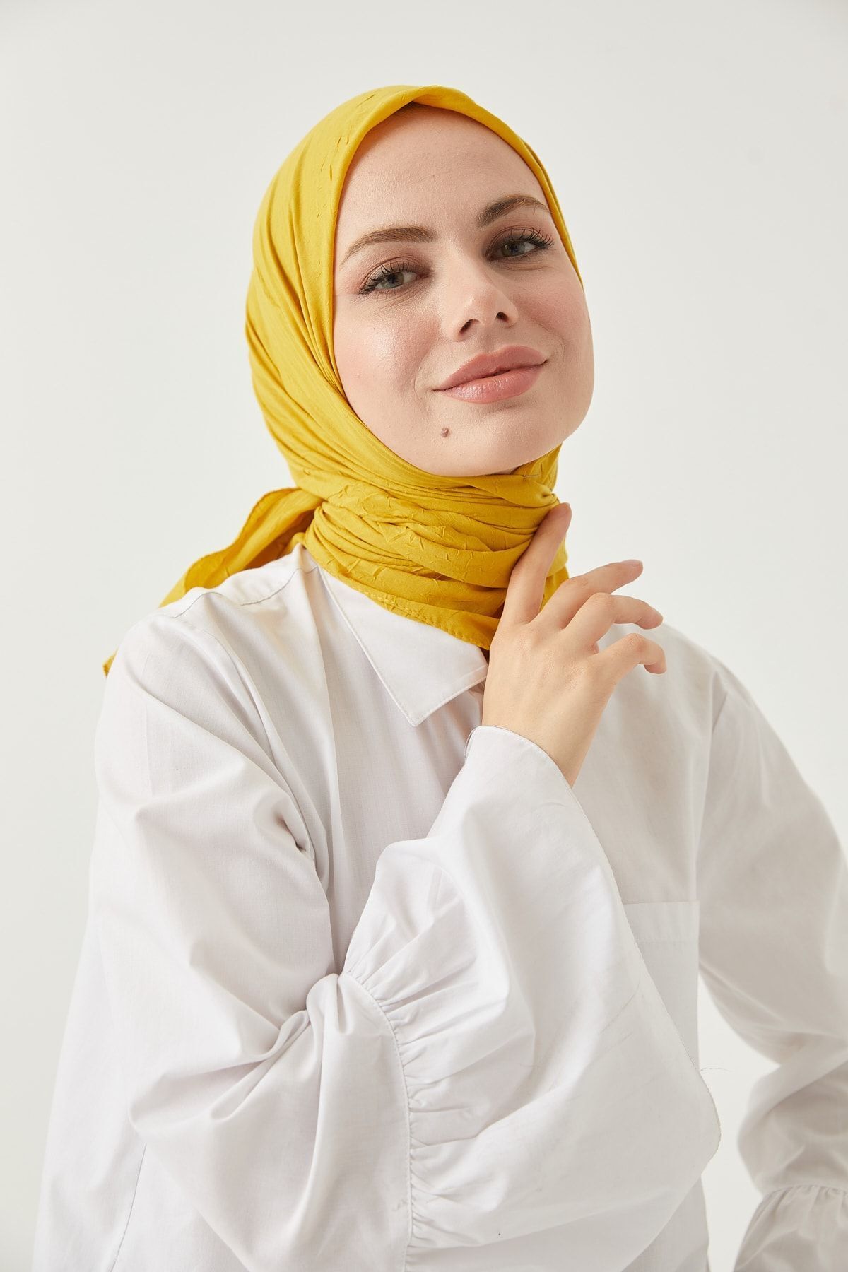 Kadın Tesettür Bambu Kraş Eşarp*sarı
