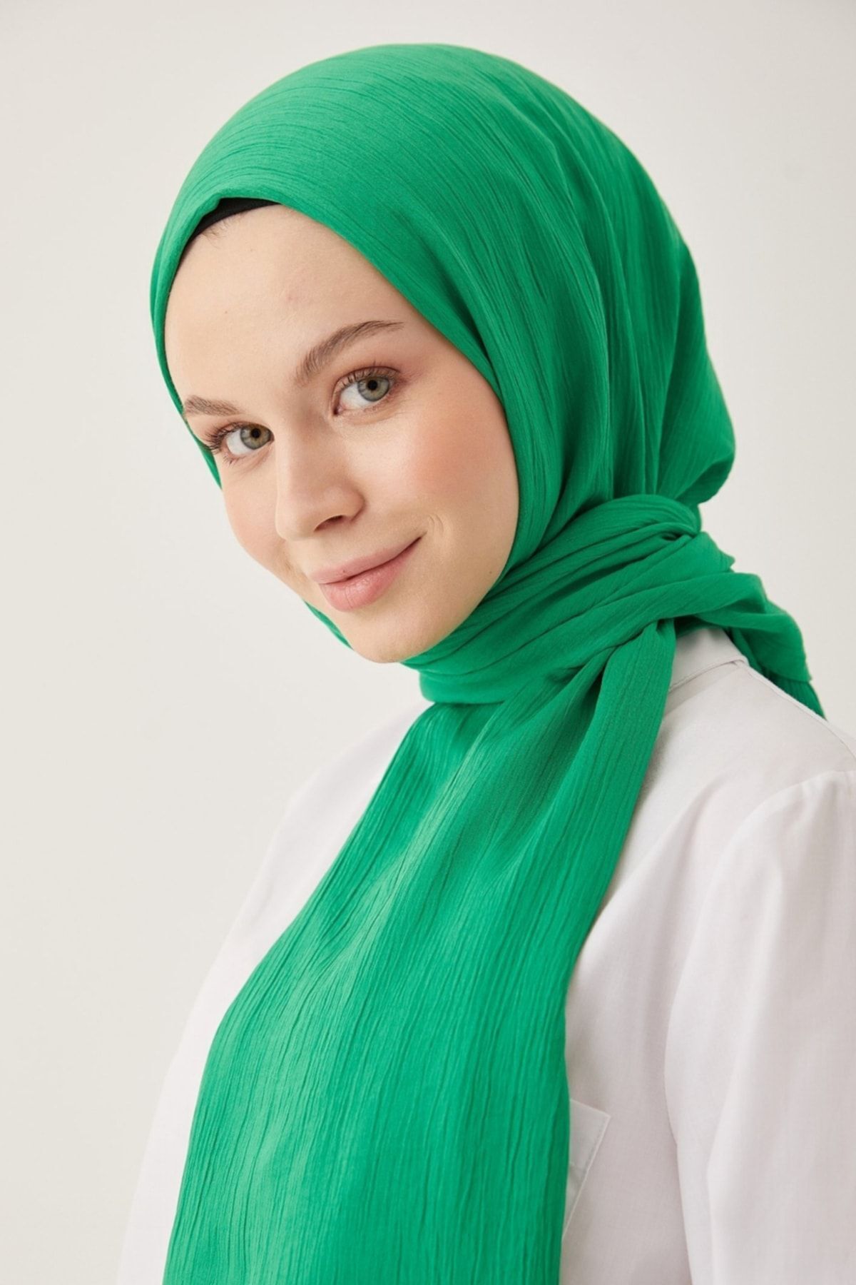 Kadın Tesettür Ipeksi Krinkıl Şal*a.benetton