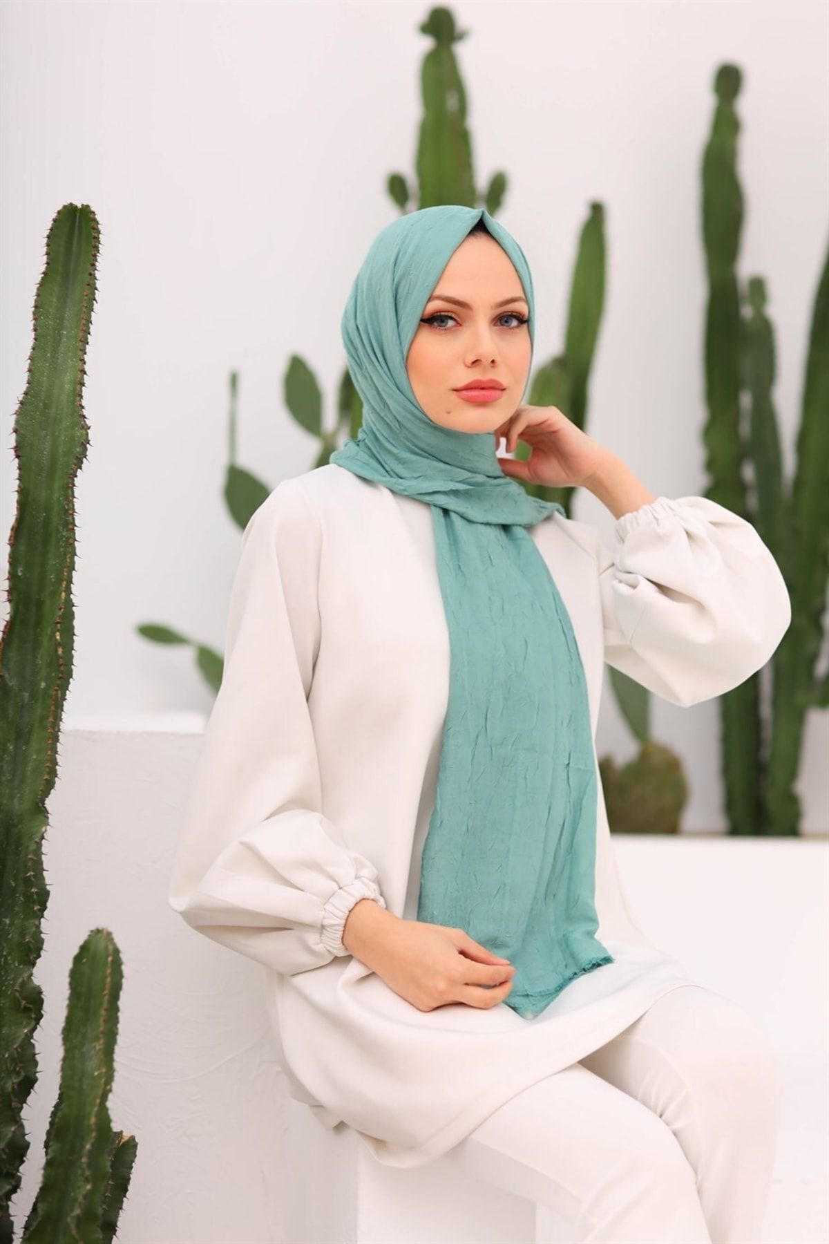 Kadın Tesettür Bambu Kraş Şal*mint Yeşili