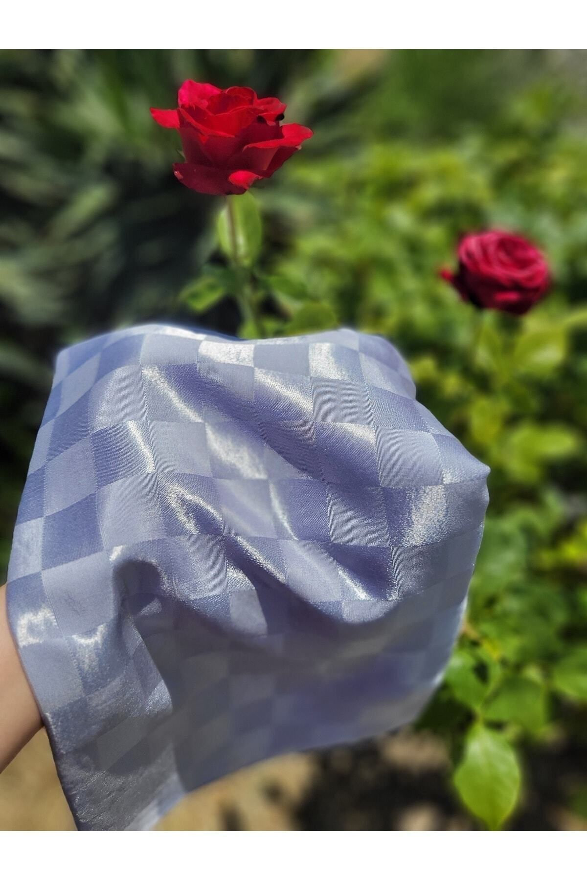 Kadın Tesettür Ipeksi Pamuk Jakar Parlak Dama Desen Şal*gümüş