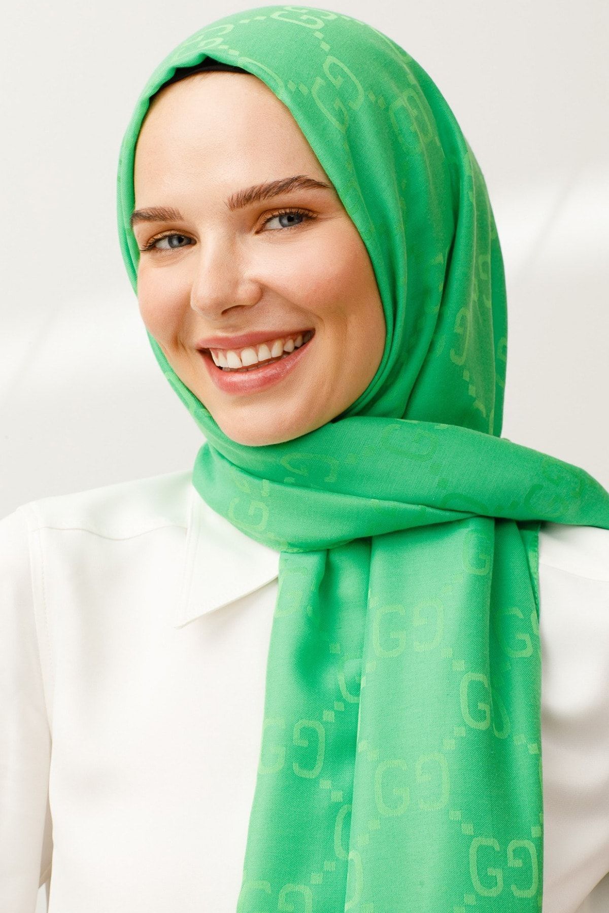 Kadın Tesettür Ipeksi Pamuk Jakar G Desen Şal*açık Benetton