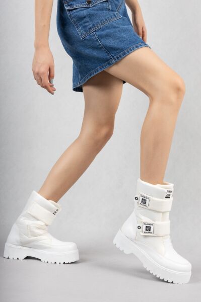 Miah Beyaz Rugan Kar Bot